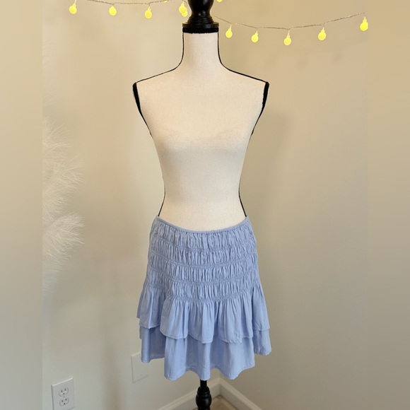 🌾 Blue Smocked Ruffled Layer Mini Skirt - Picture 2 of 4